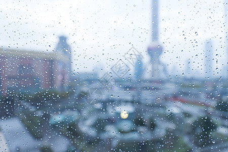 雨滴朦胧中的东方明珠背景图片