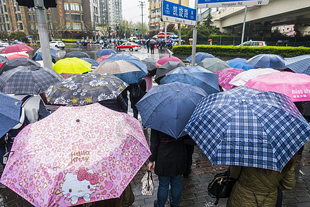 雨天雨伞下雨天打伞背景