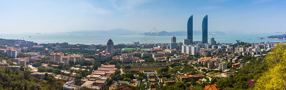 厦大主楼福建厦门城市天际线背景