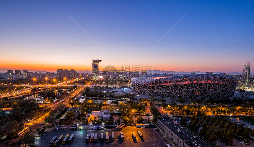 北京鸟巢国家体育馆夜景图片