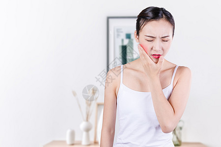 牙痛的女性图片