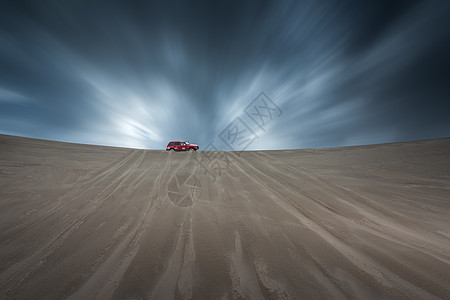 沙漠越野车汽车背景图背景图片