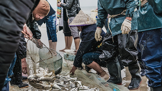 海洋捕鱼广西北海银滩渔民捕鱼背景