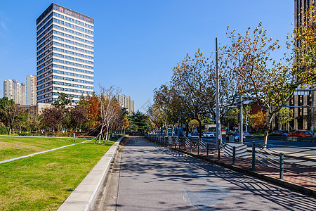 上海开发区建筑马路高清图片素材