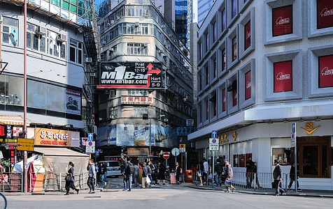 香港有名的三字街口图片
