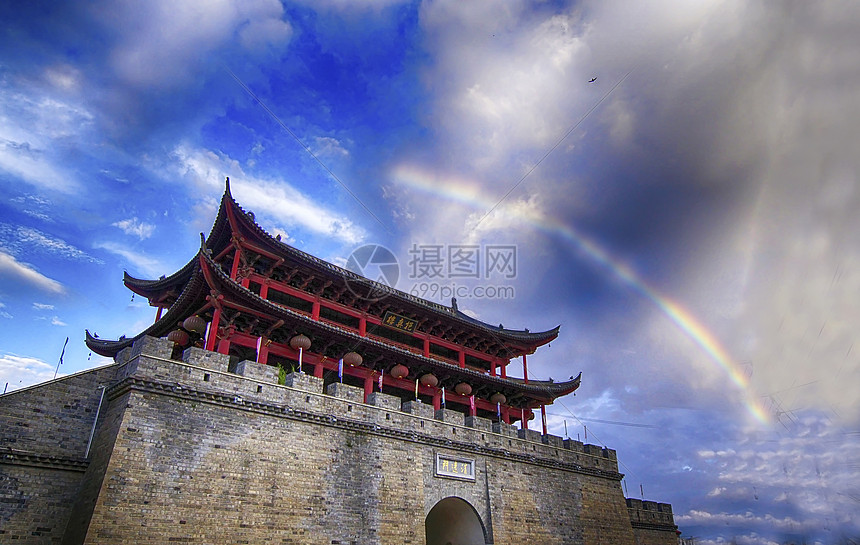 建水古城朝阳楼城门图片