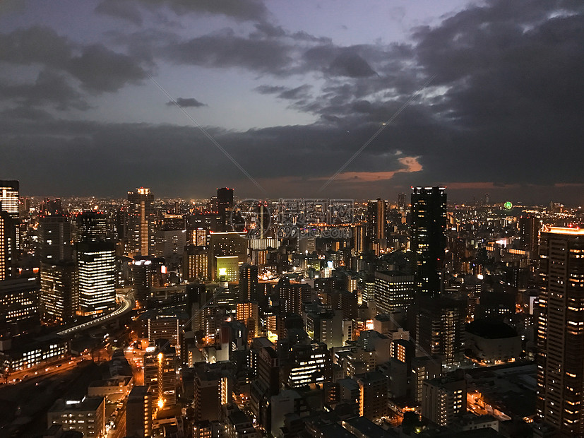 高处俯瞰城市夜景图片