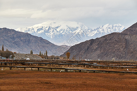 新疆塔什库尔干地区丝绸之路图片