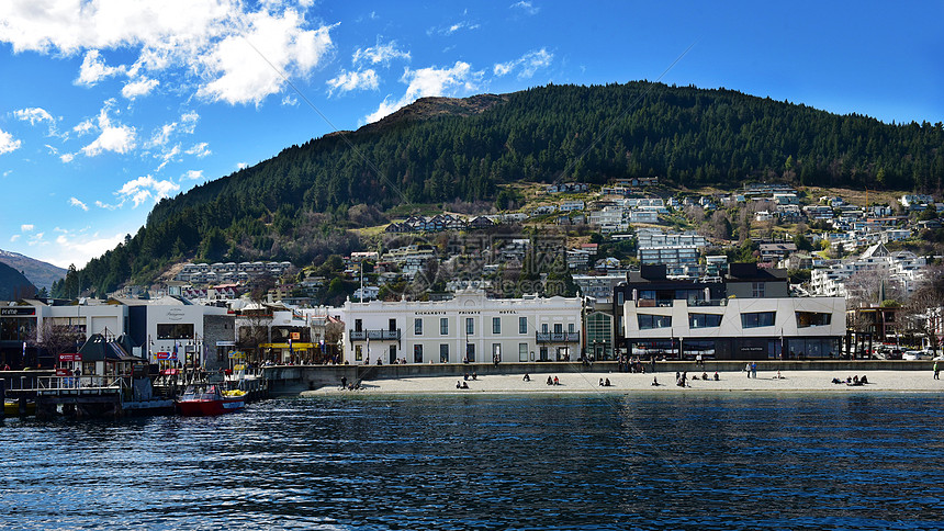 新西兰皇后镇湖泊码头图片