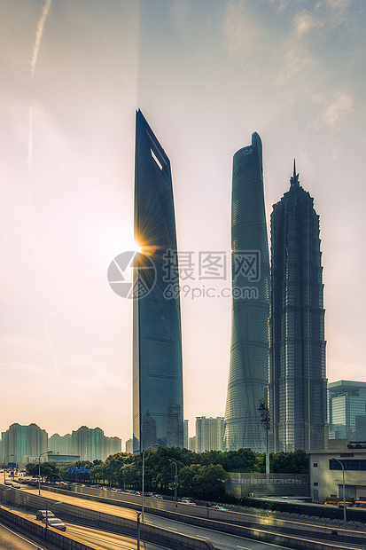 上海标志性的三幢高楼大厦图片