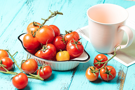 清新小番茄图片