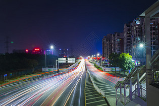 街道夜景图片