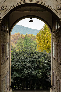 武汉大学秋冬景色图片