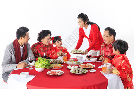 一家人新春一起吃饺子图片