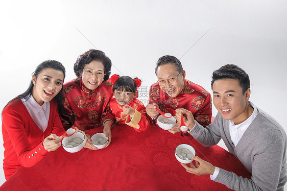 新年里吃元宵
