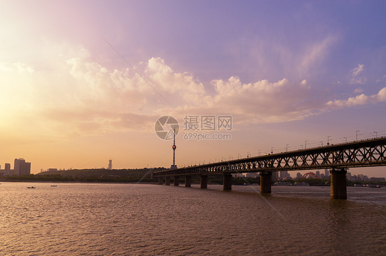 武汉长江大桥风光图片