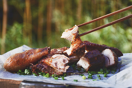 吃鸡肉美食摄影背景