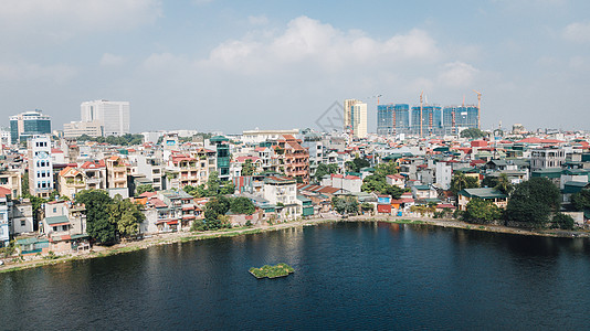 角度不同航拍越南首都的湖边建筑背景