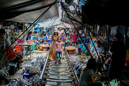 泰国美功铁道市场Maeklong Railway 图片