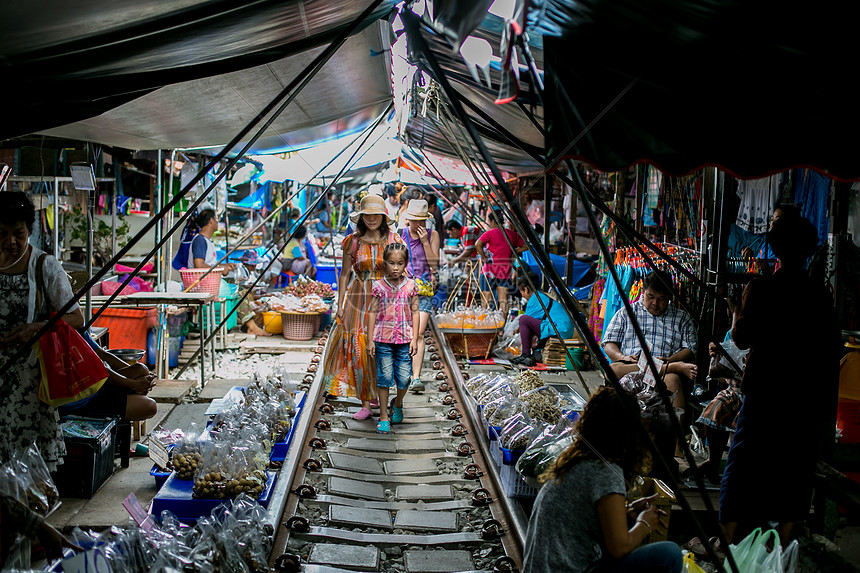 泰国美功铁道市场Maeklong Railway 图片