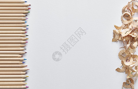 铅笔与铅笔屑静物素材背景图片