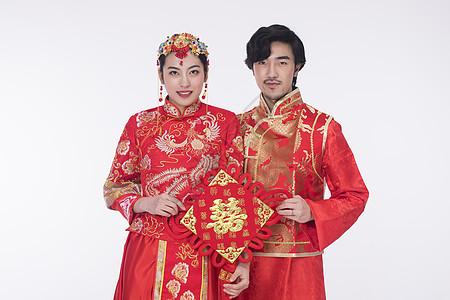 龙凤刺绣传统结婚的新郎新娘背景