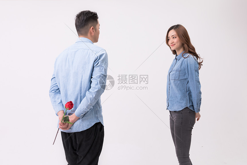 情侣送玫瑰花表白图片素材_免费下载_jpg图片