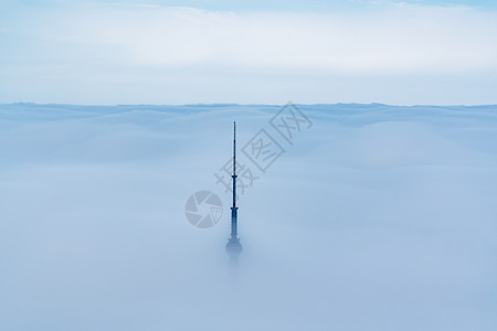 云海城市上海的平流雾背景