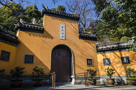 西藏佛古鸡鸣寺背景