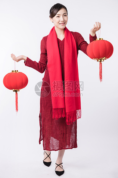 新春汉服美女手拿灯笼祝贺图片