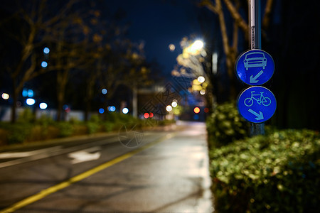 晚上的道路马路素材 背景图片