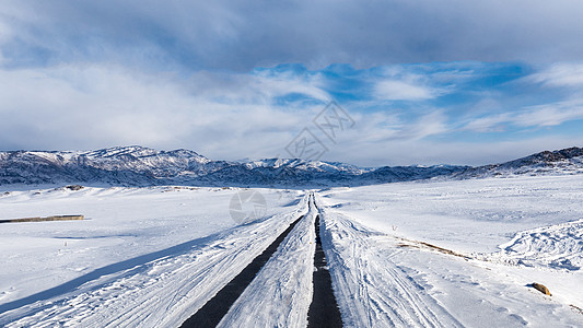 雪山汽车雪地汽车公路背景