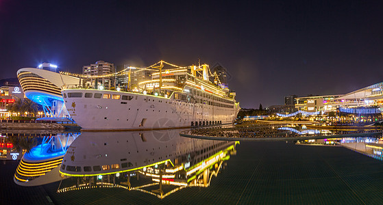 海上世界游轮酒店夜景背景