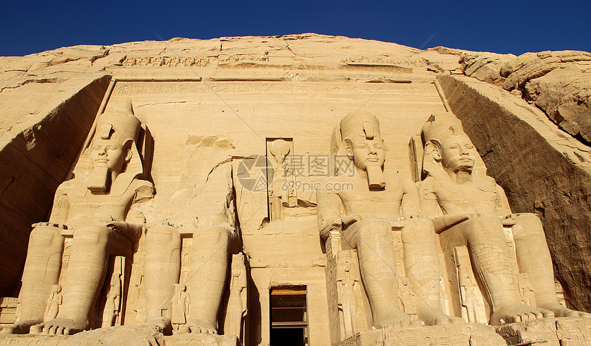 埃及的阿布辛贝神庙图片