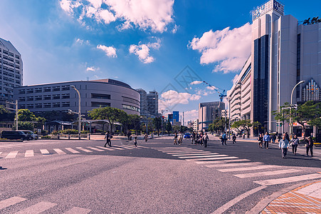 日本冲绳城市道路背景图片