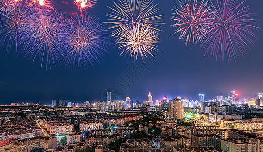 新年城市烟花背景图片