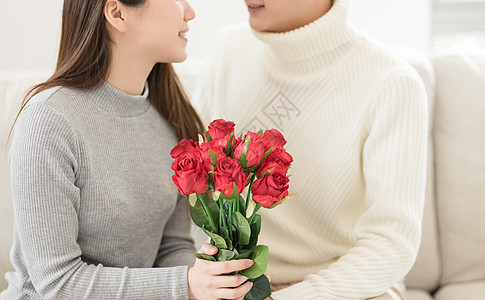 情人节男生送女生玫瑰花背景