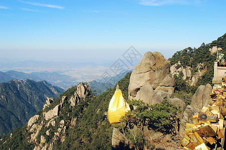 九华山风景四大佛山之一的九华山背景