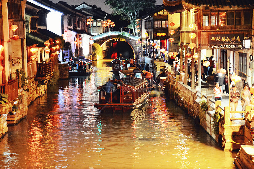 春节新年夜景图片