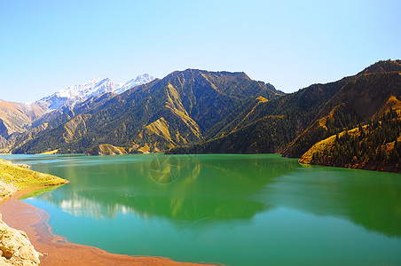 大小龙池新疆天山独库公路龙池风景摄影背景