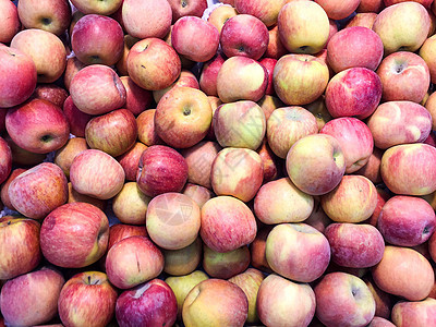 超市过年期间农副食品采购苹果图片