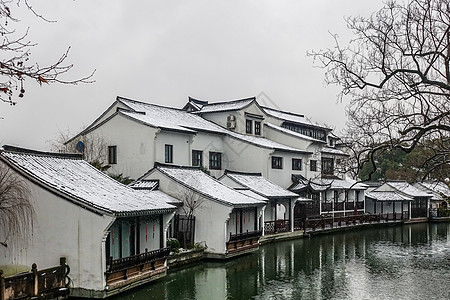 雪中浙江海宁盐官古城景区图片