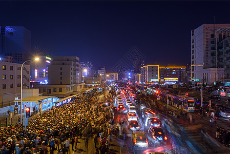 春运人群跨年夜的人流背景