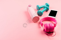 女性粉色健身静物背景图片