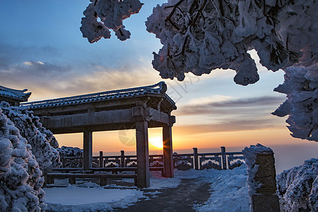 天柱晴雪图片