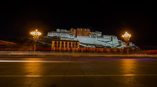 拉萨布达拉宫夜景图片