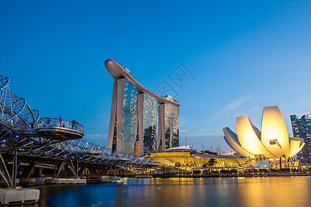 夜景景观新加坡金沙酒店背景
