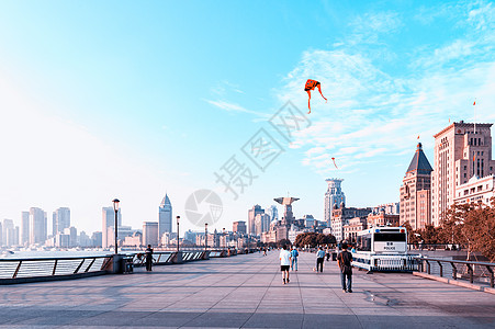 未来城市外滩放风筝背景