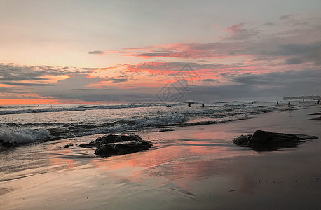 晚霞风景夕阳下的海滩背景