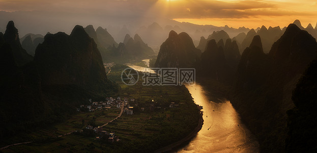 桂林旅游桂林阳朔漓江山水日落风光背景